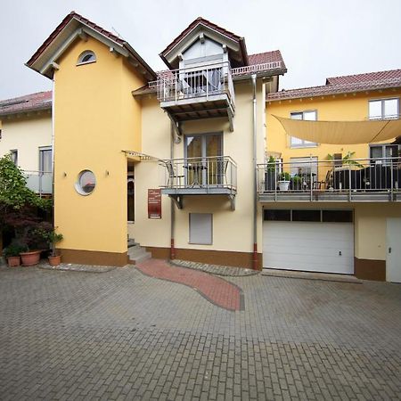 ホテルKleines Landhaus Wendel Kapellen-Drusweiler エクステリア 写真